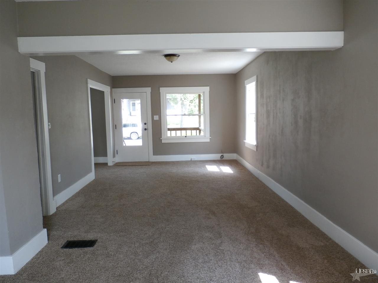801 Archer Ave, Fort Wayne, IN 46808 photo 3