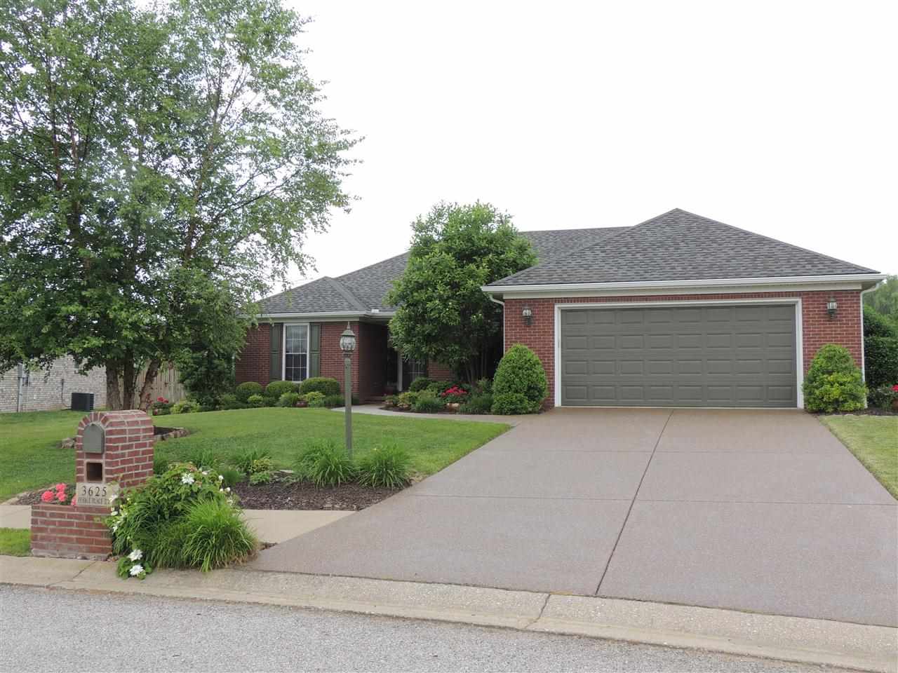 3625 Pebble Place Dr, Evansville, IN 47711 photo 1