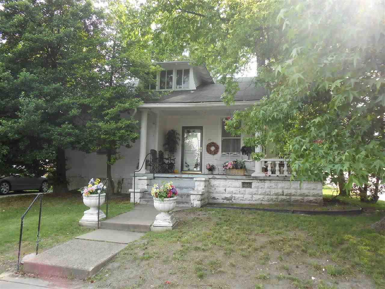 231 Mulberry St, Mount Vernon, IN 47620 photo 1