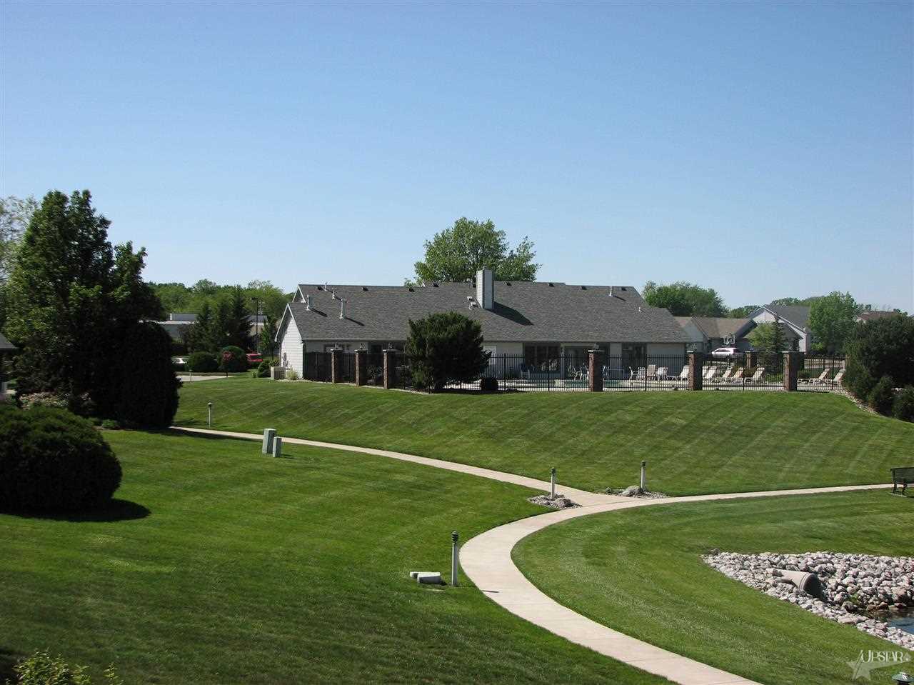 10617 Lake Pointe Dr, Fort Wayne, IN 46845 photo 13