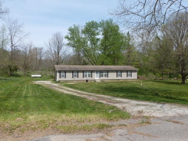 7174 W Georgetown Rd, Logansport, IN 46947 photo 2