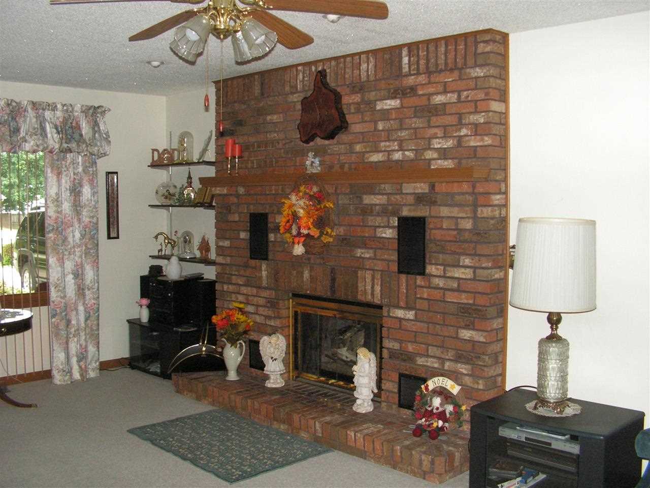 7 Colony Way, Gas City, IN 46933 photo 6