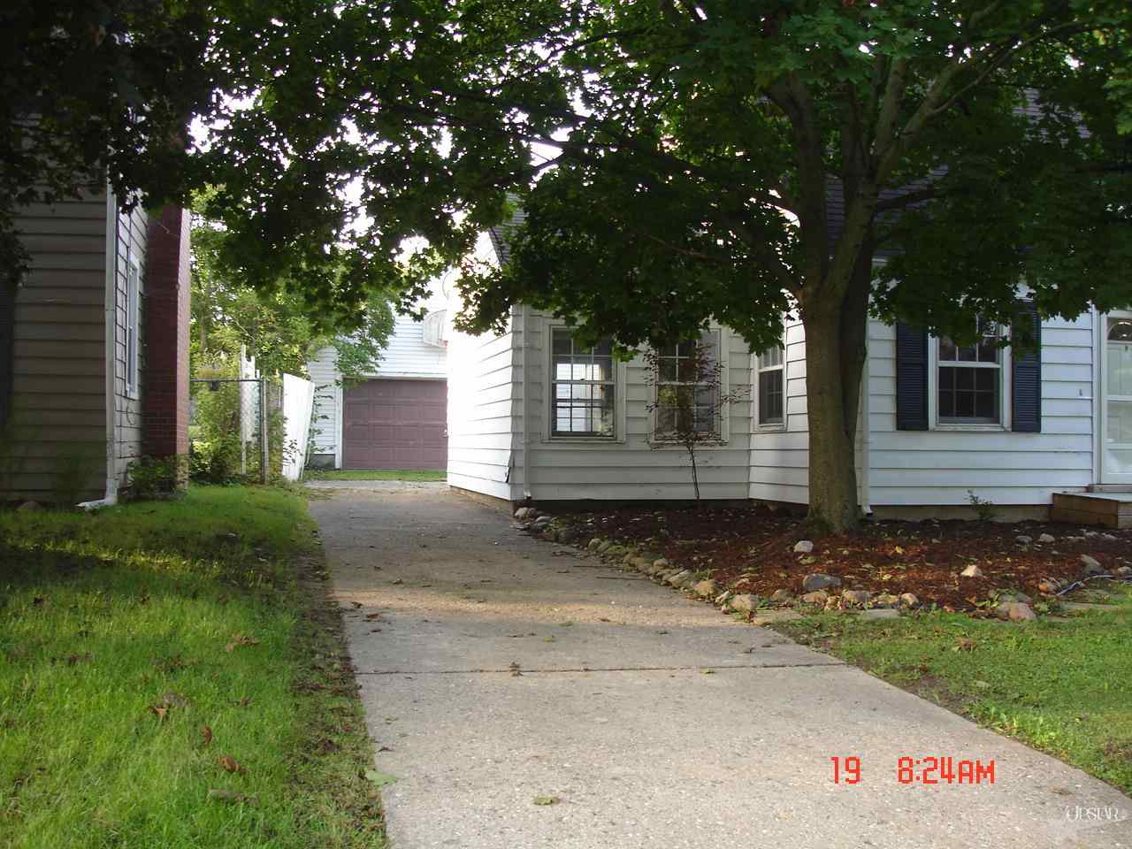 321 W Sherwood Ter, Fort Wayne, IN 46807 photo 6