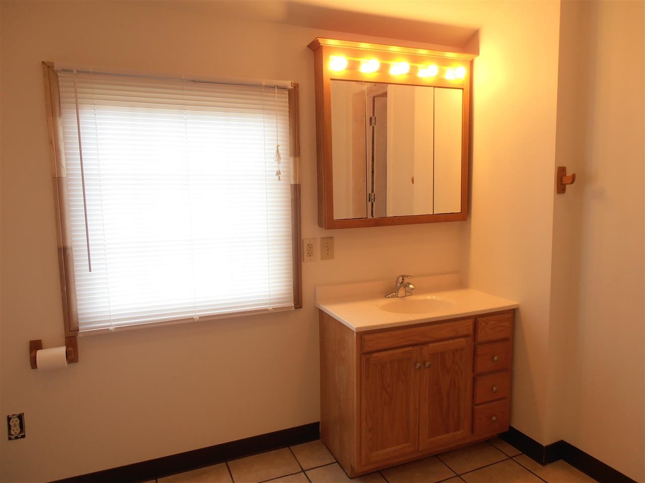 610 Dale Ave, Mishawaka, IN 46544 photo 9