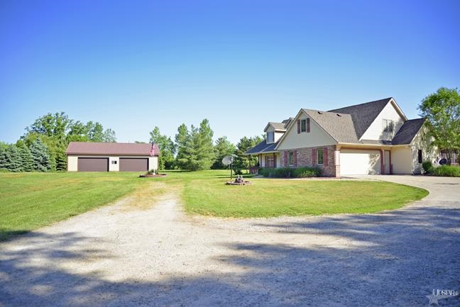 11133 E 550 S, Laotto, IN 46763 photo 2
