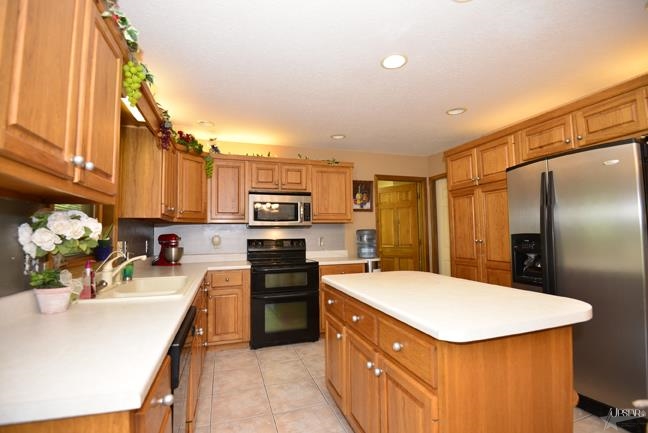 11133 E 550 S, Laotto, IN 46763 photo 11