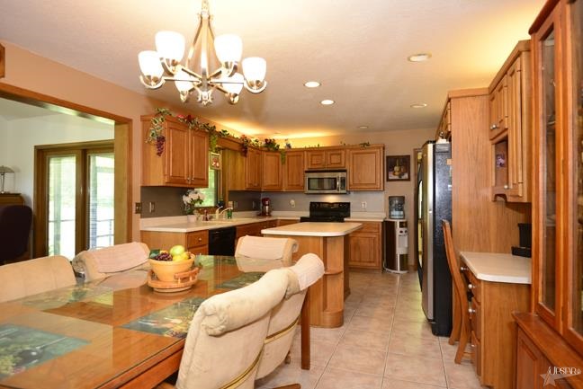 11133 E 550 S, Laotto, IN 46763 photo 10