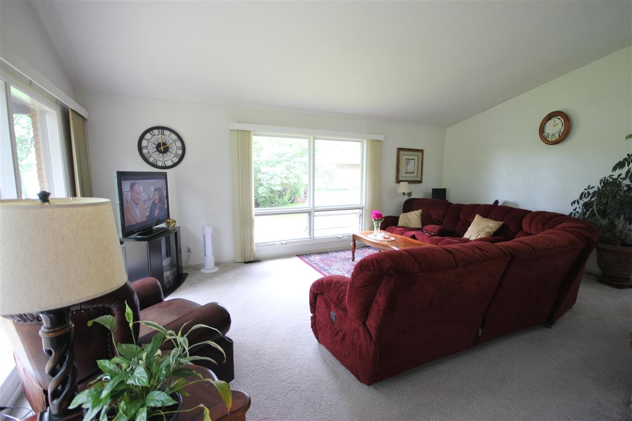 55900 Jayne Dr, Elkhart, IN 46514 photo 5