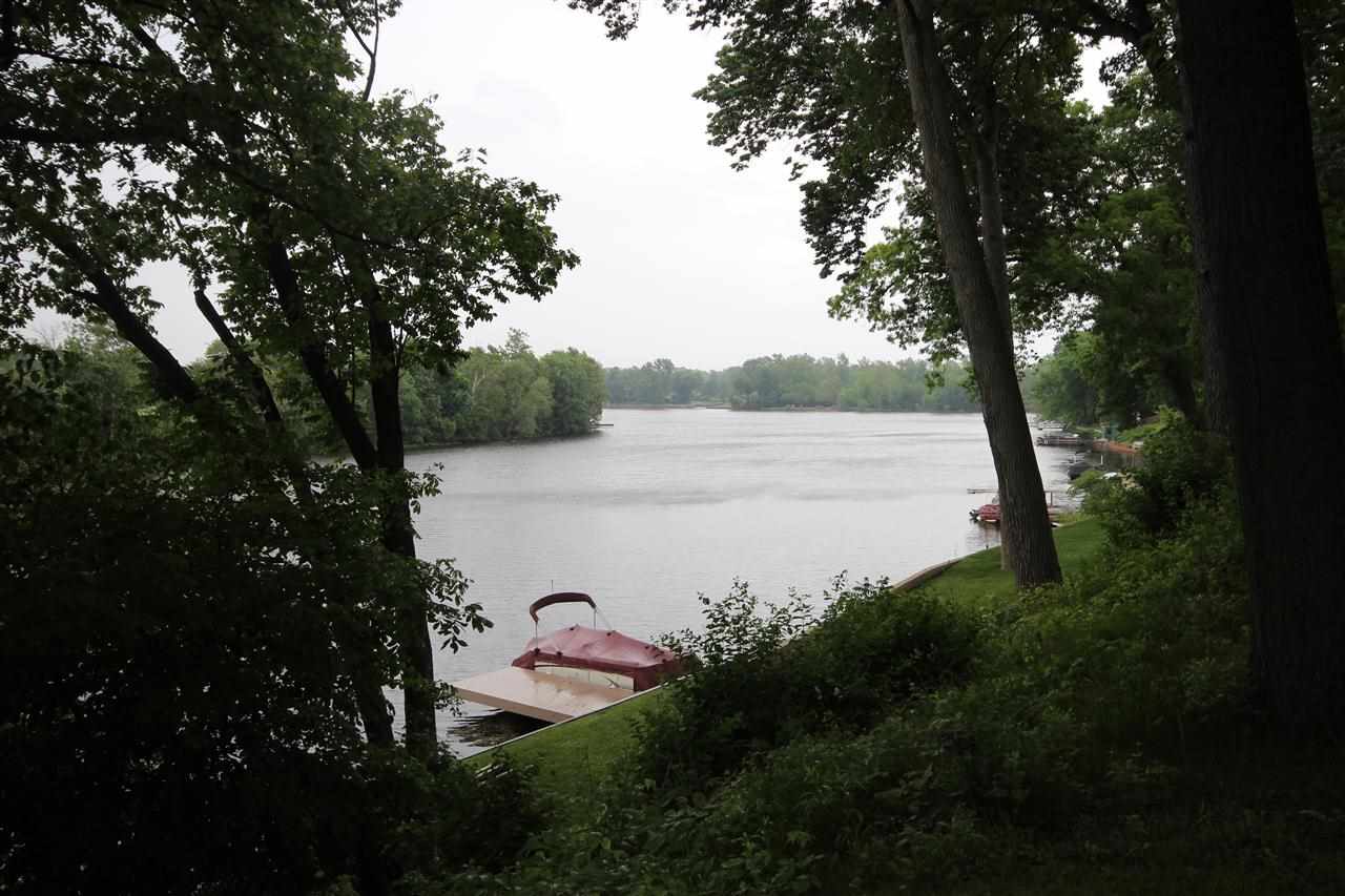 55900 Jayne Dr, Elkhart, IN 46514 photo 3