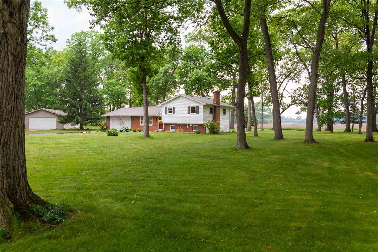 50941 Oak Tree Ln, Bristol, IN 46507 photo 2