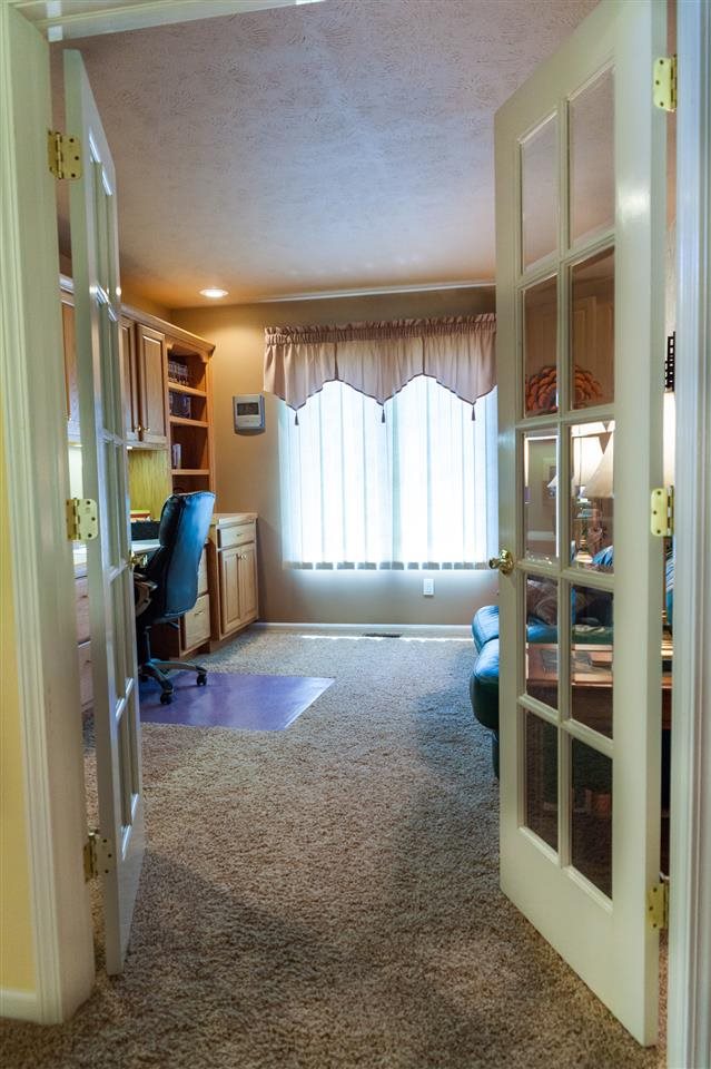 1825 Cobblestone Blvd, Elkhart, IN 46514 photo 25