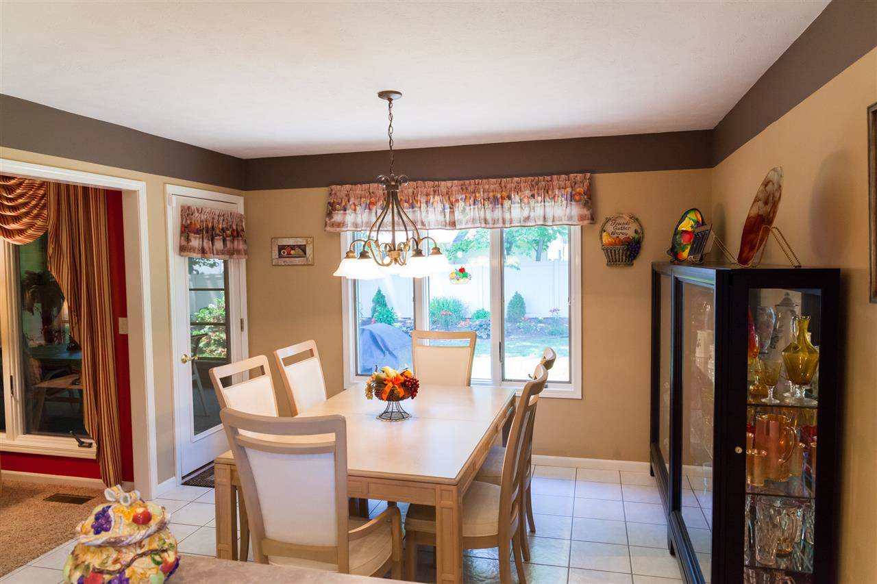 1825 Cobblestone Blvd, Elkhart, IN 46514 photo 8