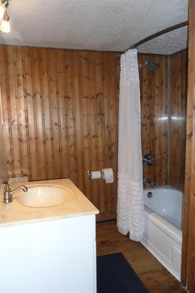 2914 S Shore Dr, Mishawaka, IN 46544 photo 6