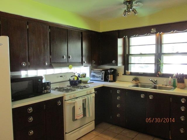 731 Graywood Ave, Elkhart, IN 46516 photo 6