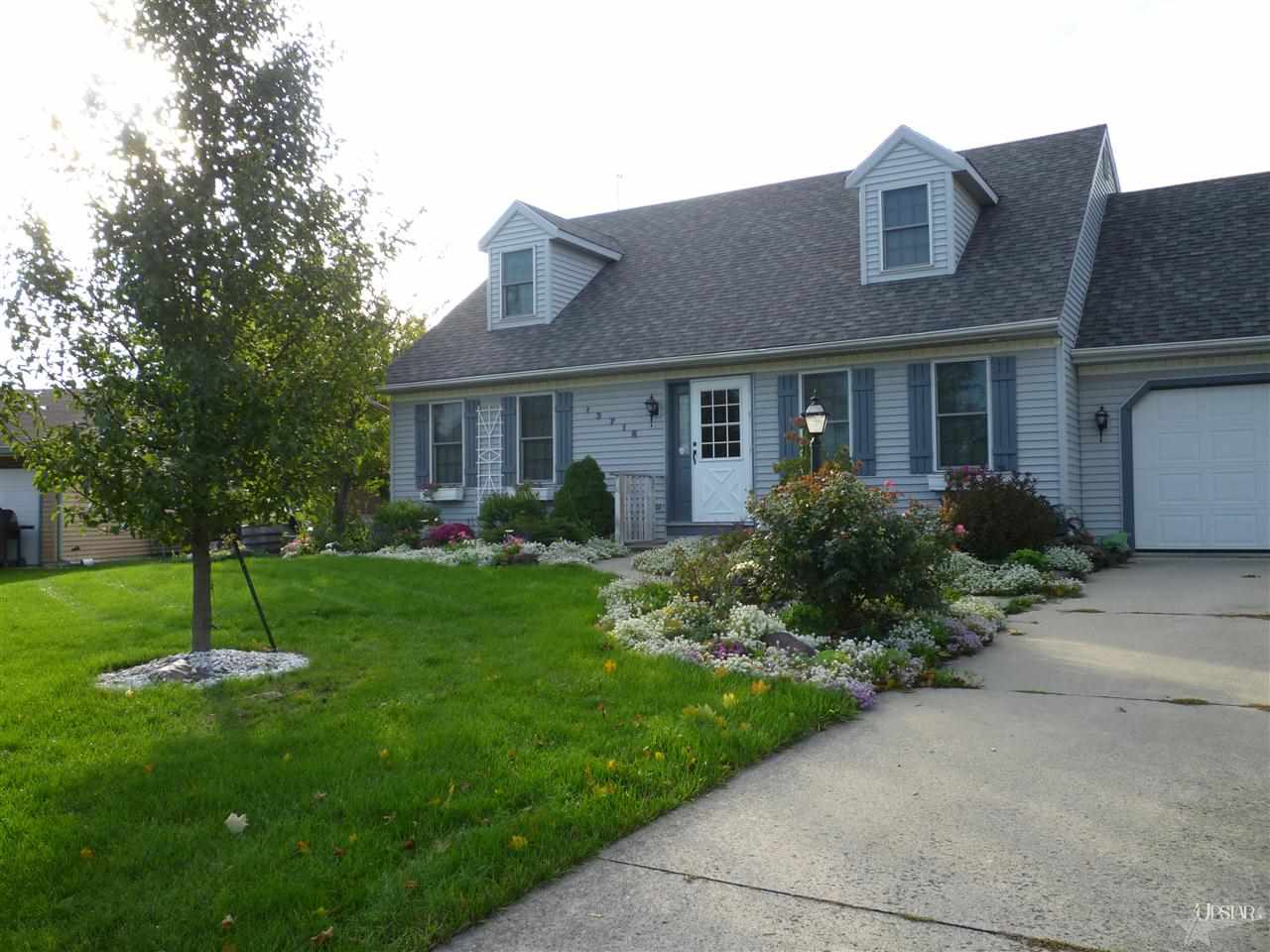 13716 Ridgeview Ct, Grabill, IN 46741 photo 2