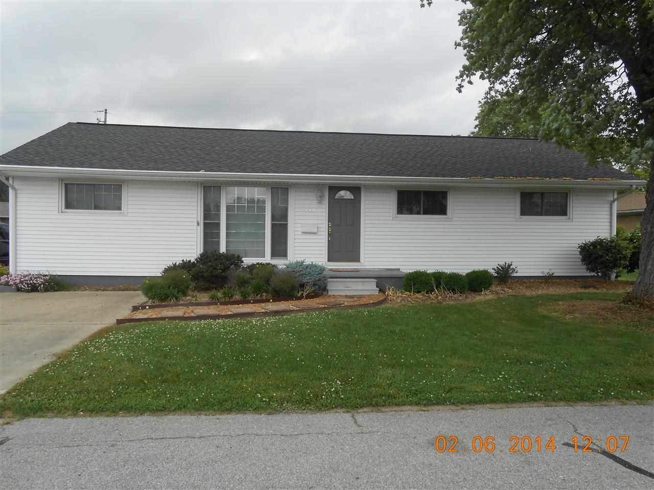713 Eighth St, Mount Vernon, IN 47620 photo 1