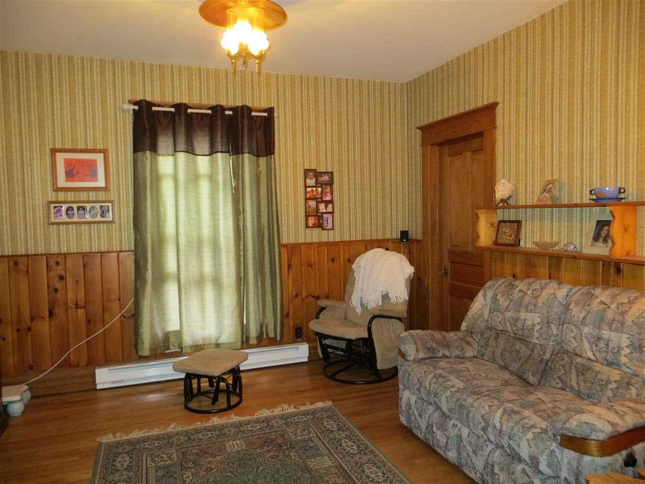 609 Mott St, Kendallville, IN 46755 photo 7