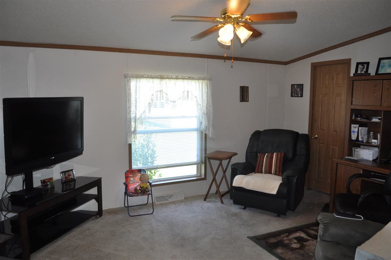 18990 Joan Kay Ln, Goshen, IN 46528 photo 5