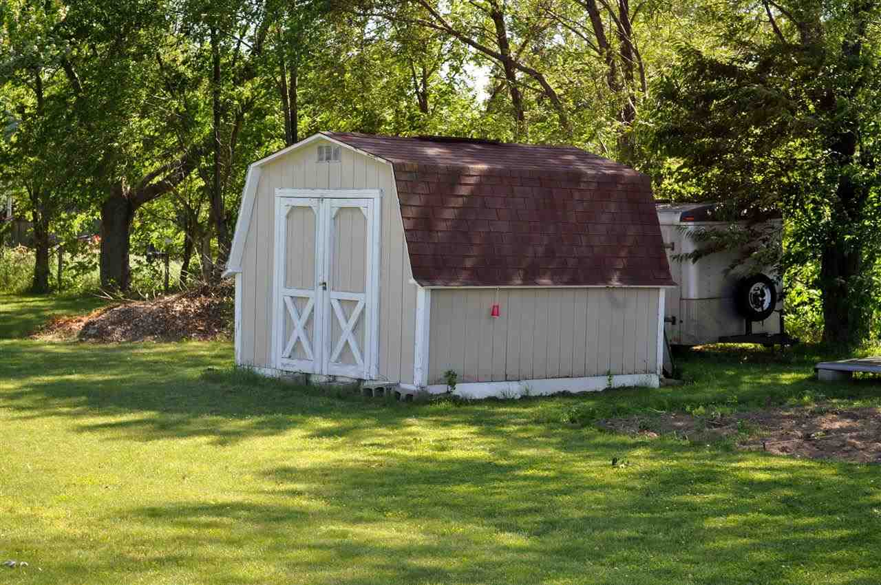 18990 Joan Kay Ln, Goshen, IN 46528 photo 22