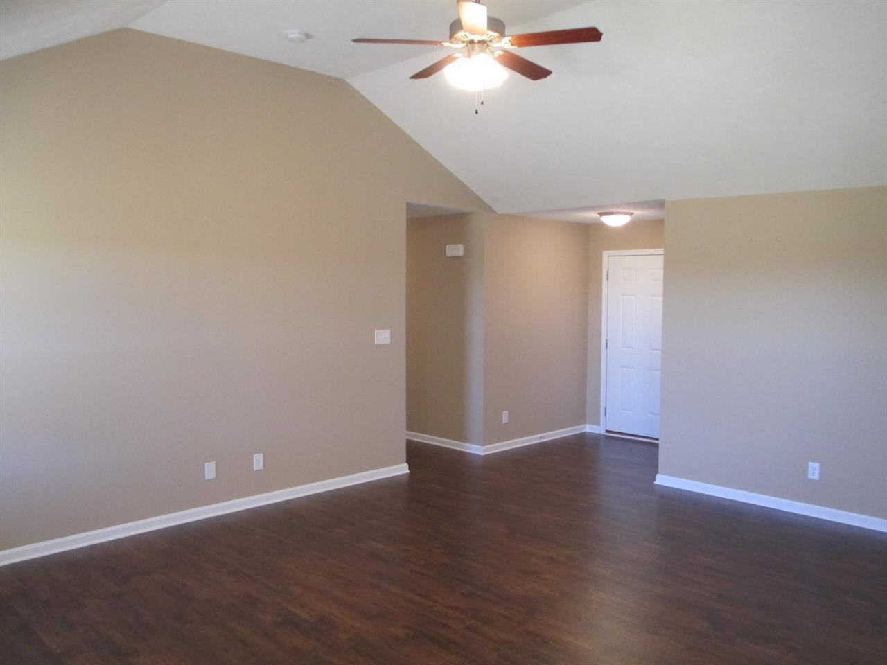 13543 Wildflower Dr, Evansville, IN 47725 photo 5