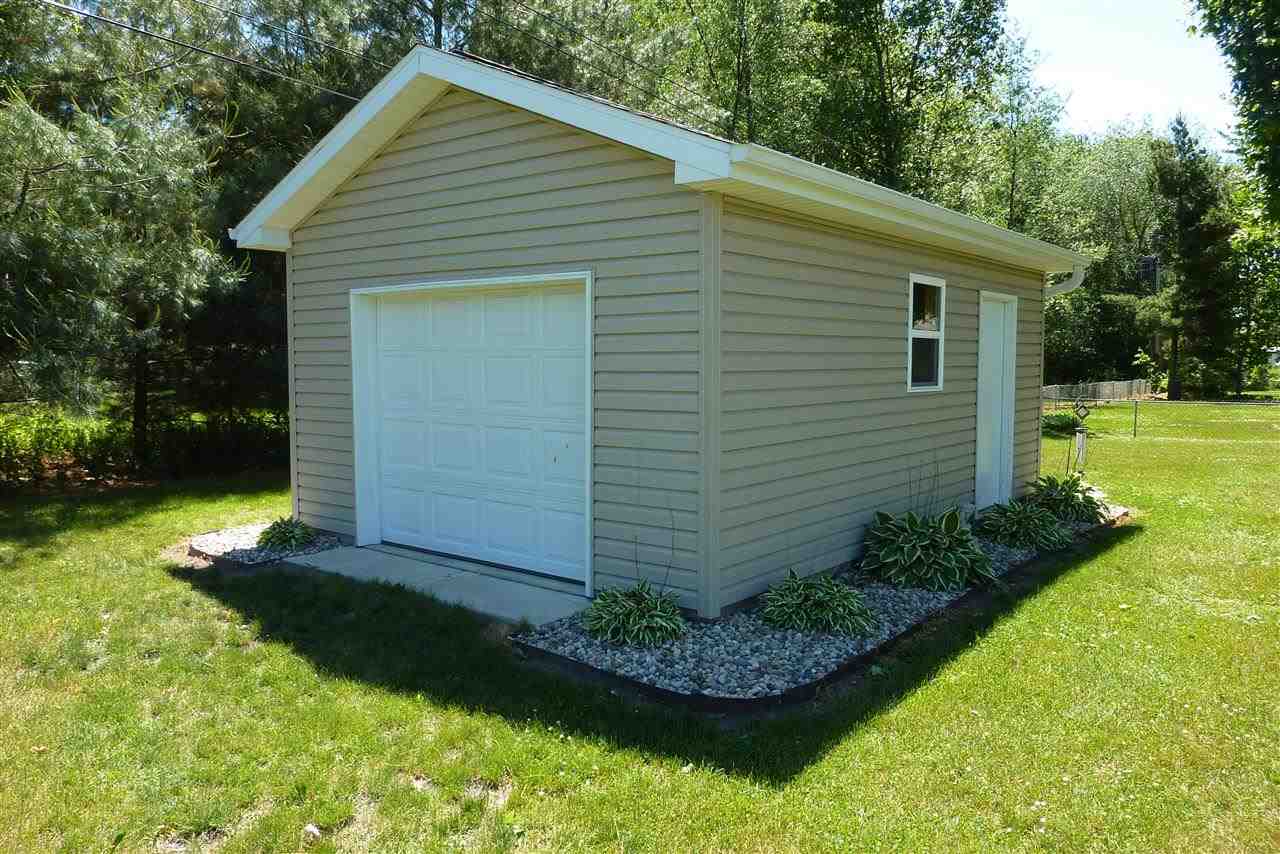 781 Fortna Dr, Rochester, IN 46975 photo 3