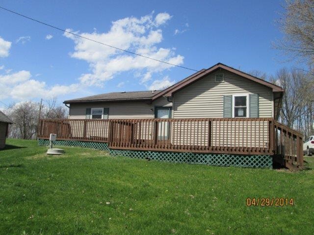 965 W 575 S, Wolcottville, IN 46795 photo 1