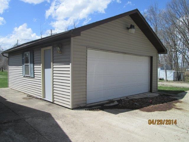 965 W 575 S, Wolcottville, IN 46795 photo 2