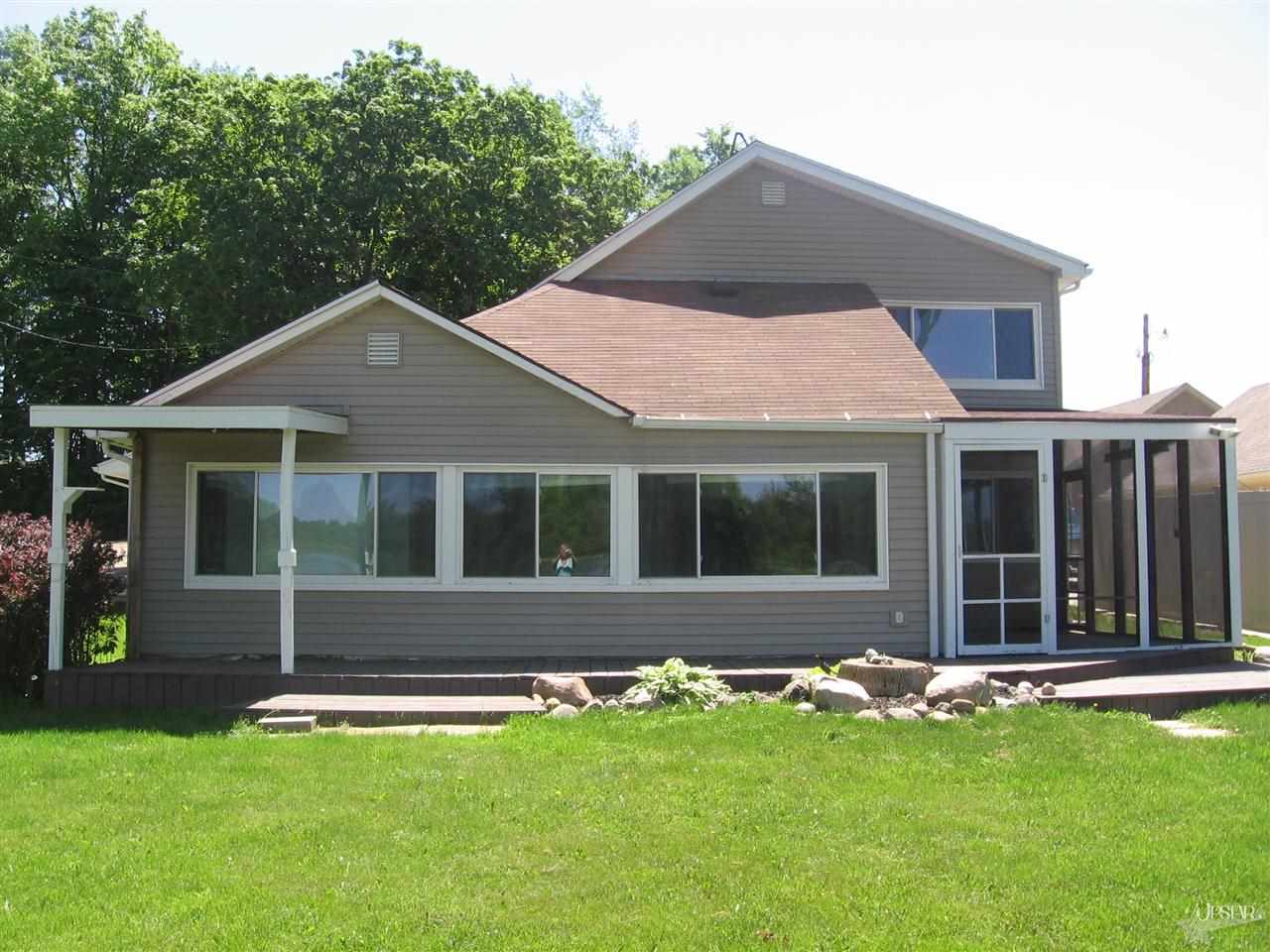1361 N Wilson Lake Rd, Columbia City, IN 46725 photo 1