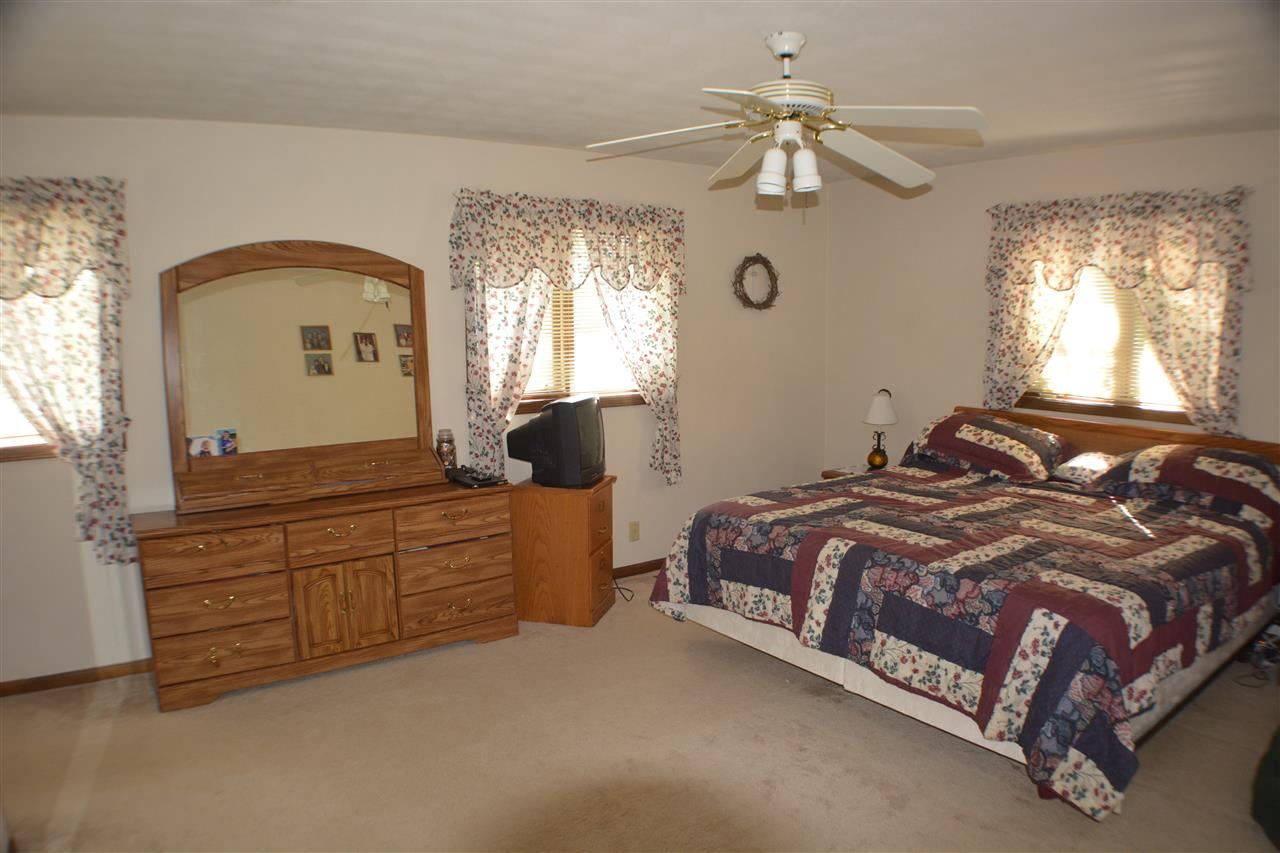11112 Crestview Blvd, Kokomo, IN 46901 photo 11