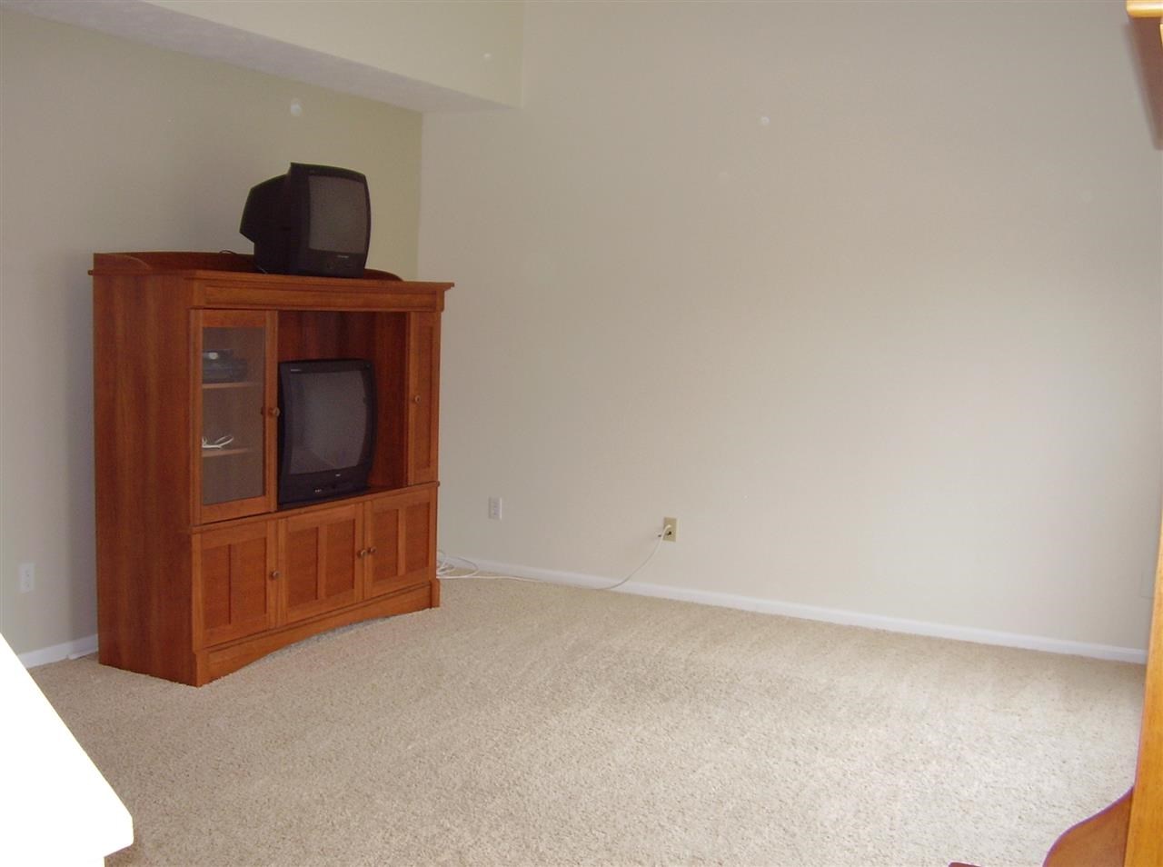 10417 Courtney Ln, Granger, IN 46530 photo 9