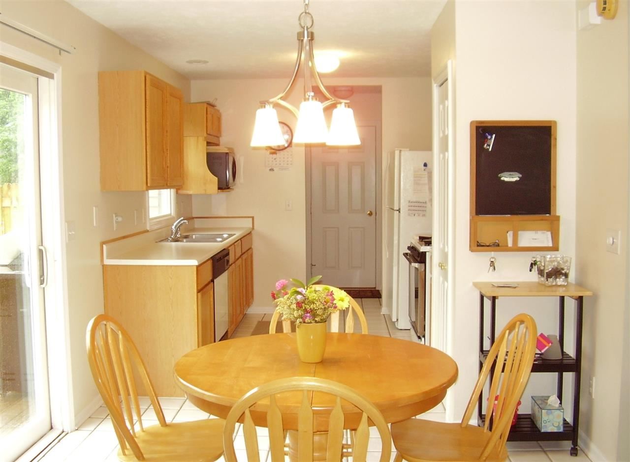 10417 Courtney Ln, Granger, IN 46530 photo 3