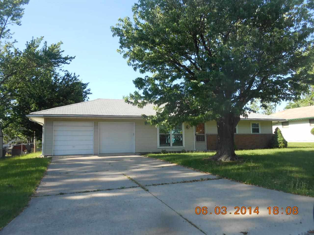 3429 Eastwood Dr, Fort Wayne, IN 46805 photo 1