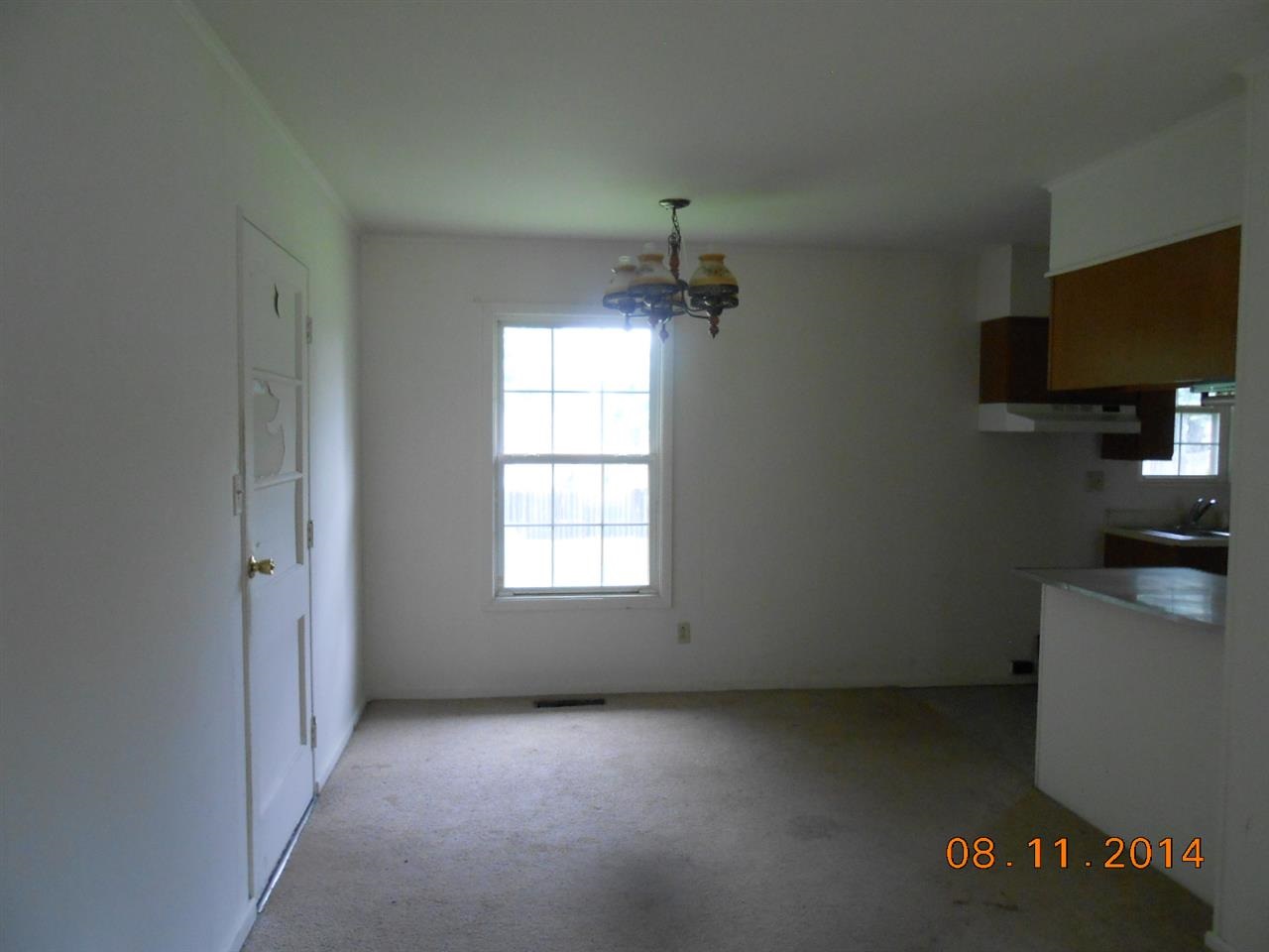 3429 Eastwood Dr, Fort Wayne, IN 46805 photo 3