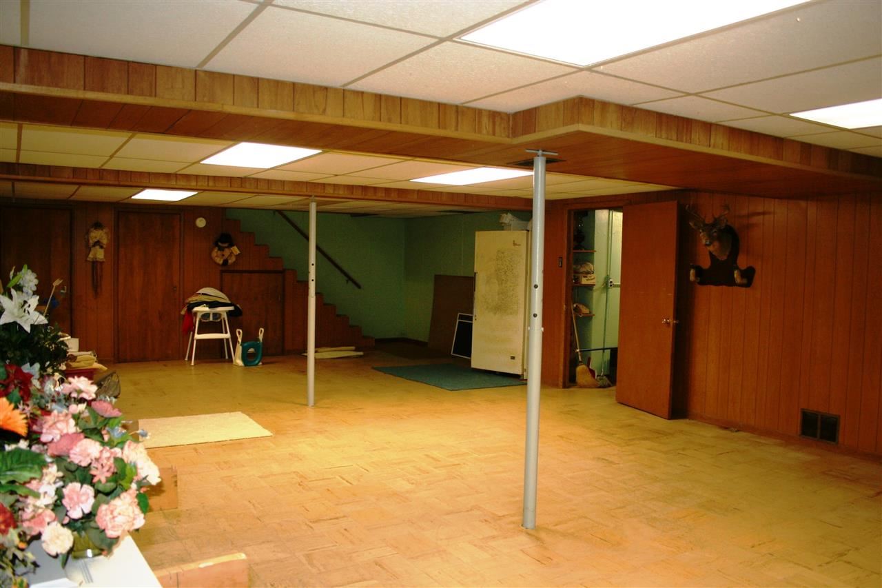 1100 E 480 N, Howe, IN 46746 photo 25