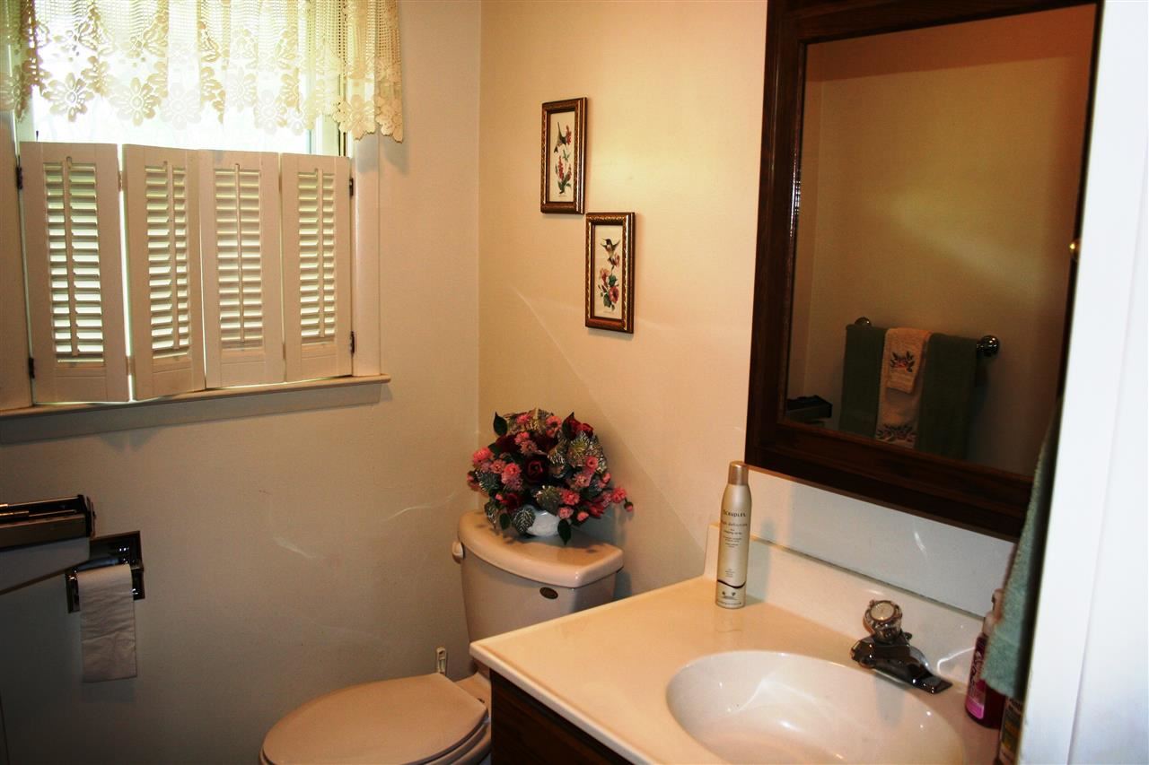 1100 E 480 N, Howe, IN 46746 photo 16