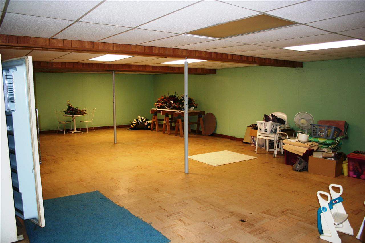 1100 E 480 N, Howe, IN 46746 photo 27