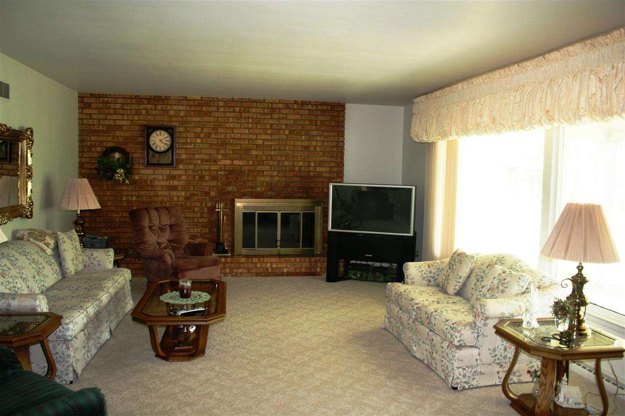 1100 E 480 N, Howe, IN 46746 photo 14