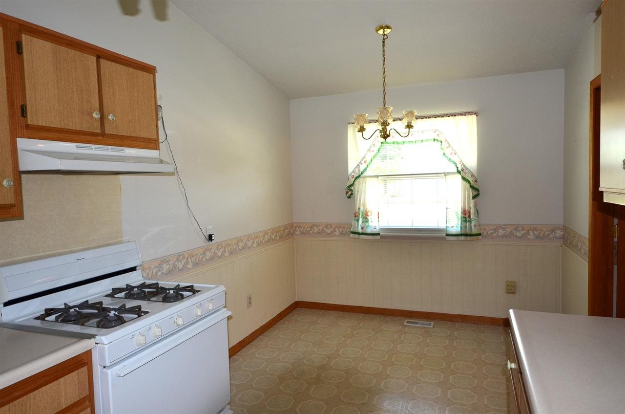 708 Conner Dr, Mishawaka, IN 46544 photo 3