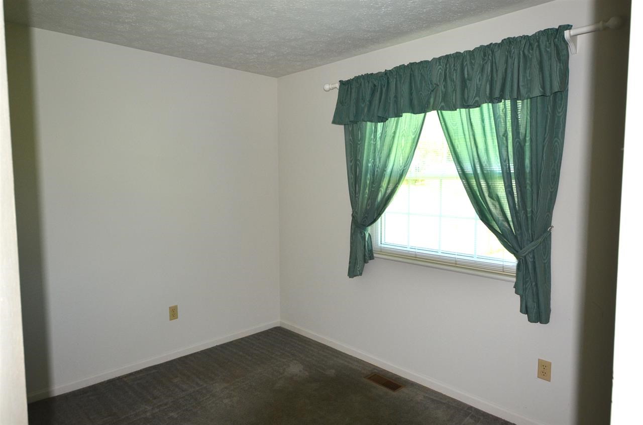 708 Conner Dr, Mishawaka, IN 46544 photo 8