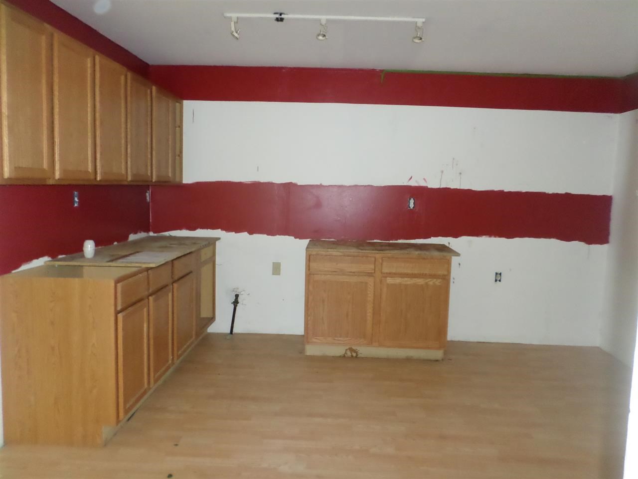 113 N Huntington St, Syracuse, IN 46567 photo 9