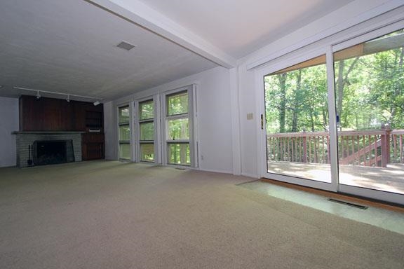 327 Laurel Dr, West Lafayette, IN 47906 photo 2