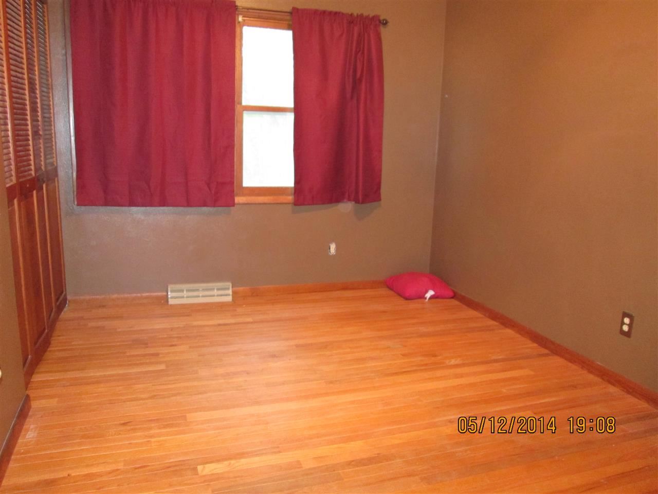 21431 Elkton Dr, South Bend, IN 46628 photo 7