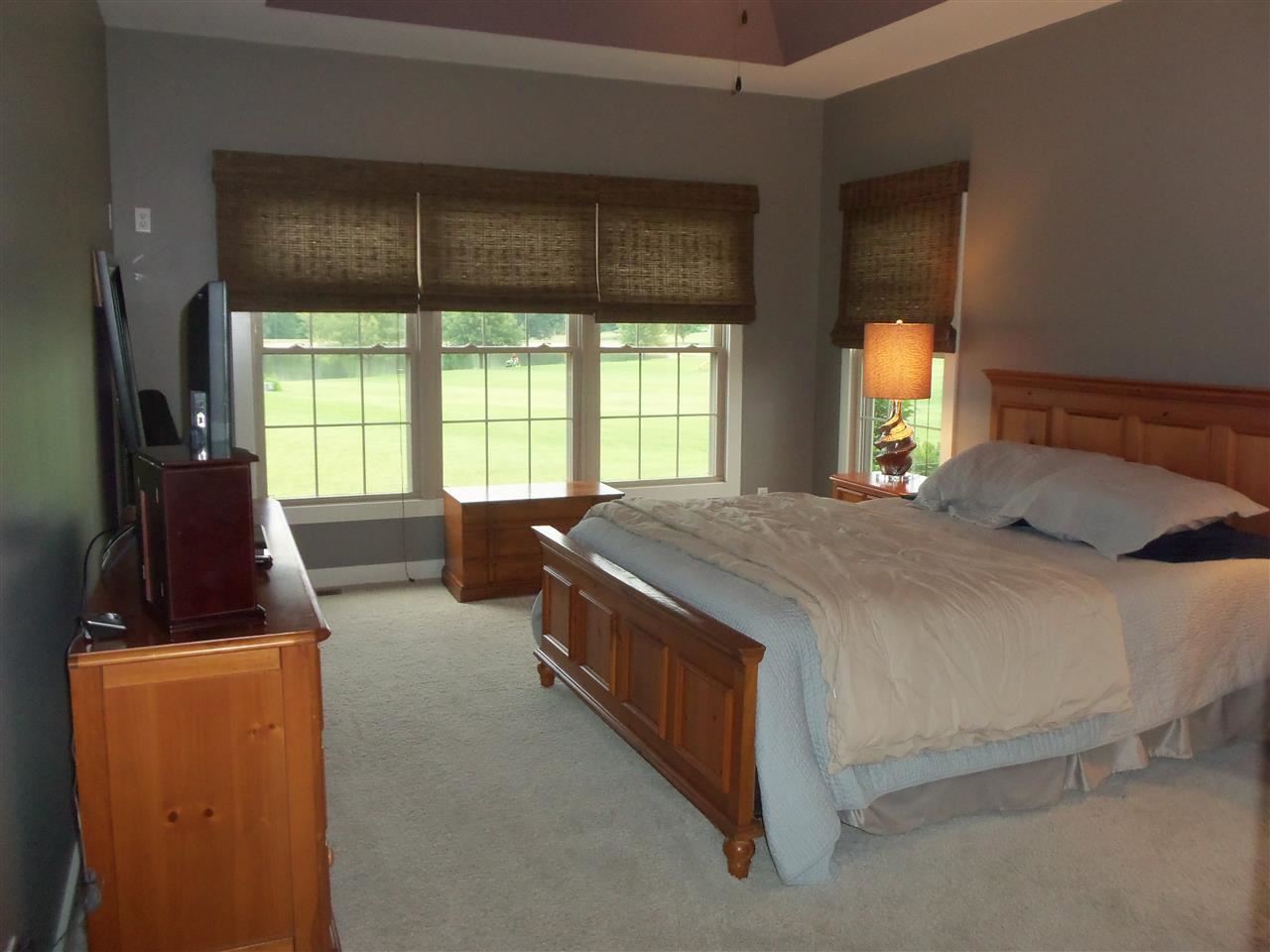 5503 E Fairway Dr, Montgomery, IN 47558 photo 9