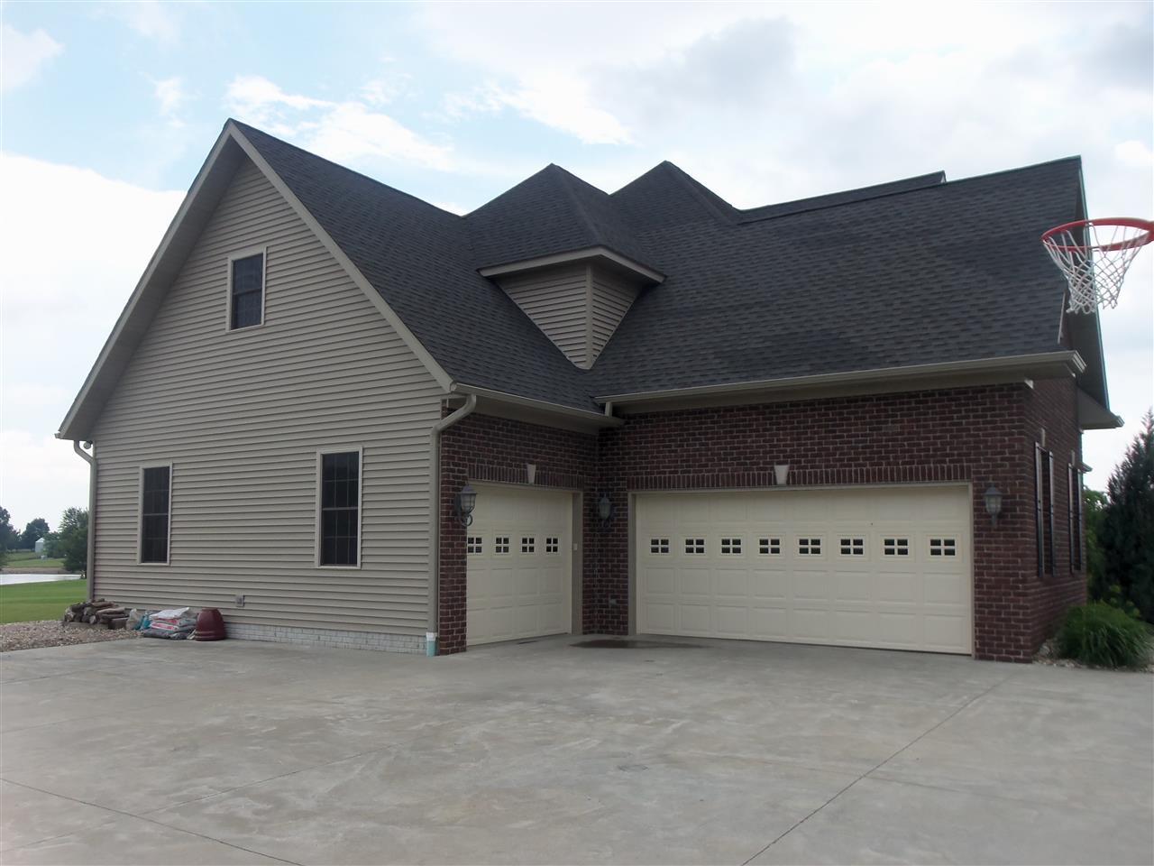 5503 E Fairway Dr, Montgomery, IN 47558 photo 19