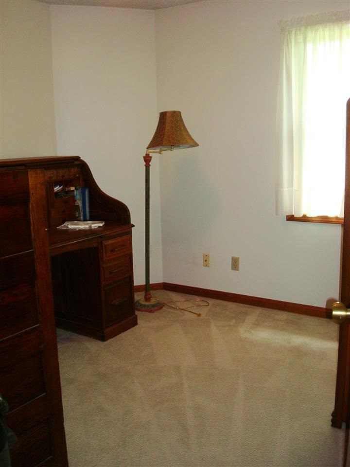 8788 Westwood Dr, Newburgh, IN 47630 photo 6