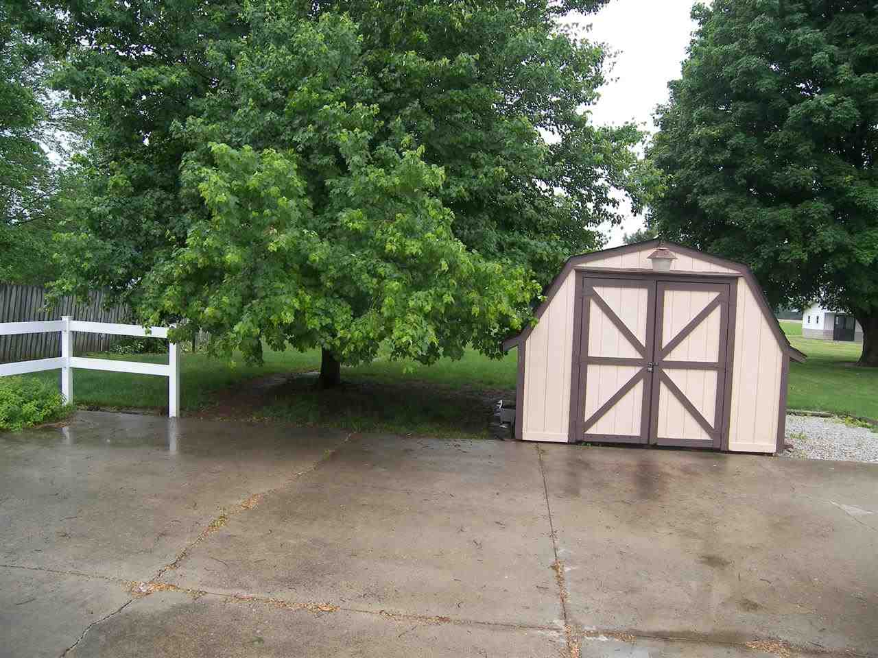 427 N Carter St, Greentown, IN 46936 photo 7