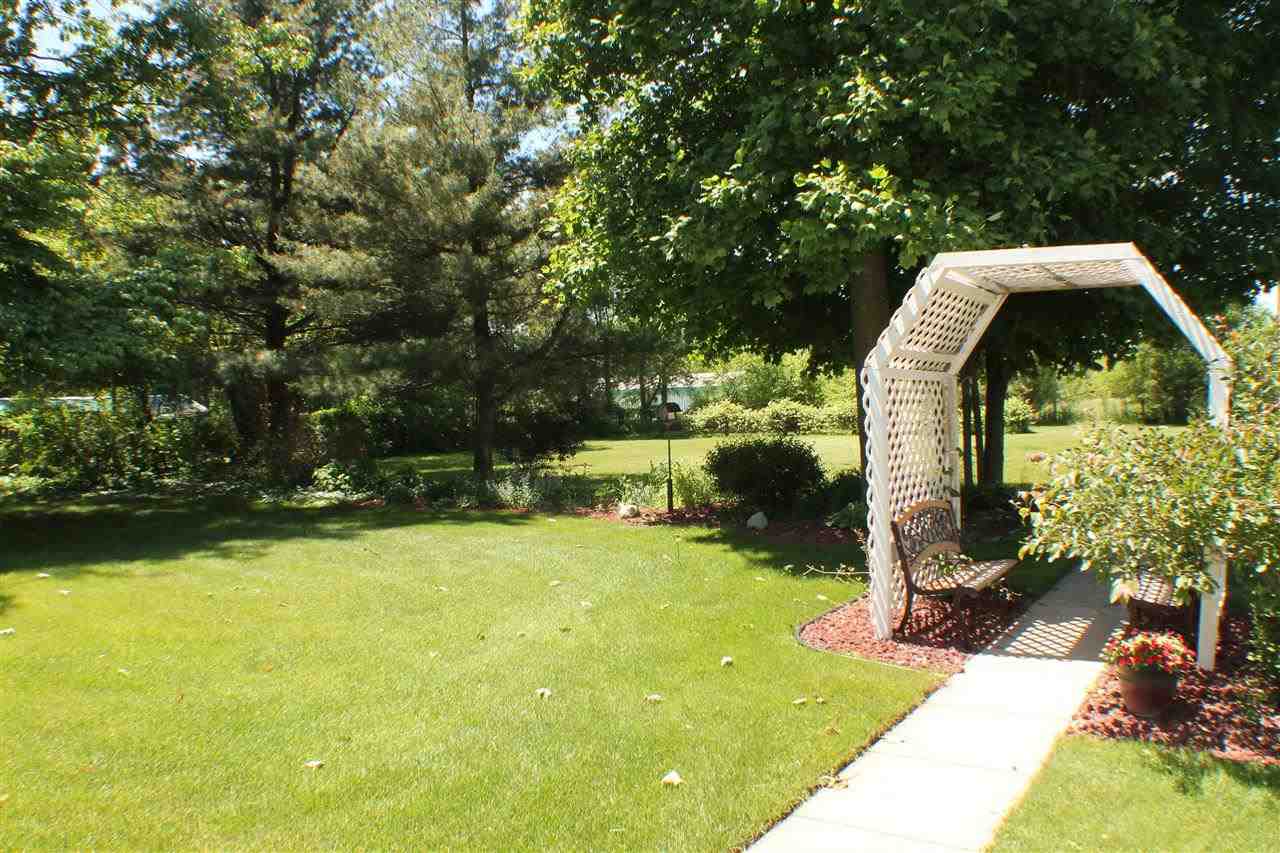 51555 Mayflower Rd, South Bend, IN 46628 photo 29