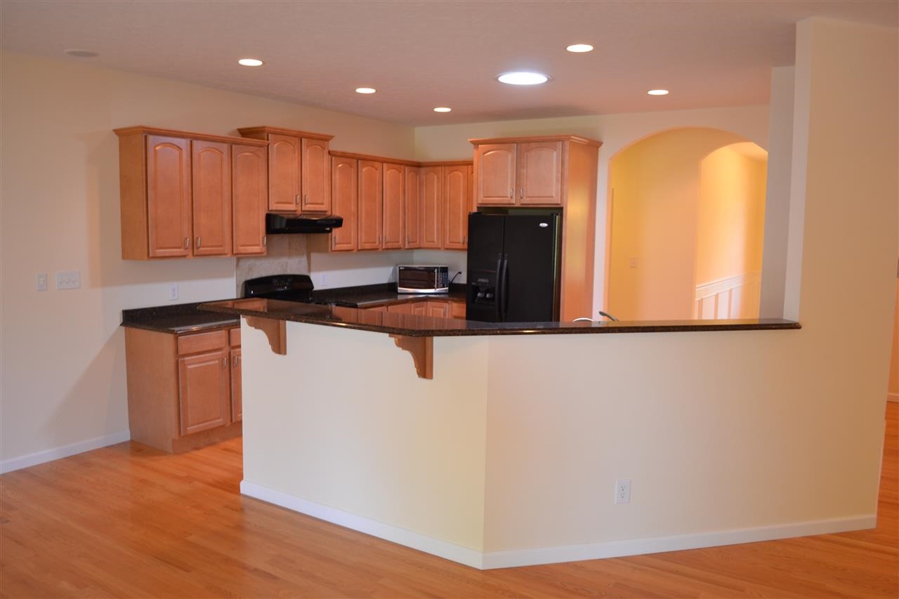 954 S Sara Ct, Bloomington, IN 47401 photo 3