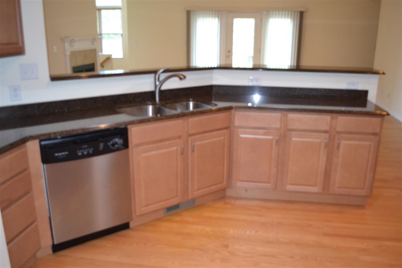 954 S Sara Ct, Bloomington, IN 47401 photo 5