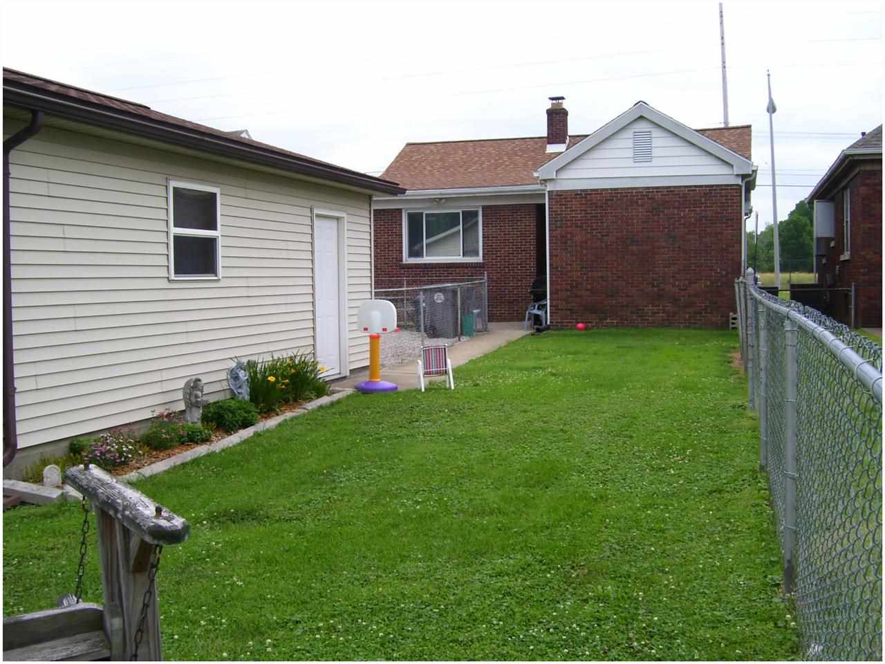 1418 E Morgan Ave, Evansville, IN 47711 photo 17
